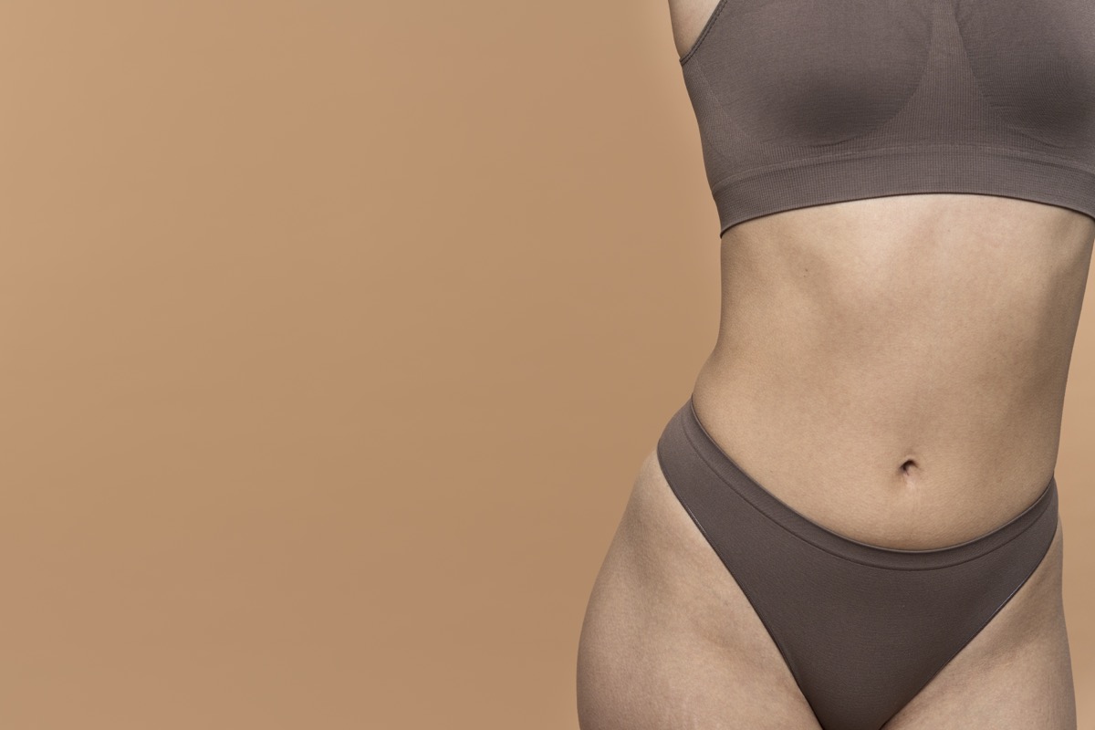 Jak się pozbyć cellulitu na udach i pośladkach? Sprawdź sposoby