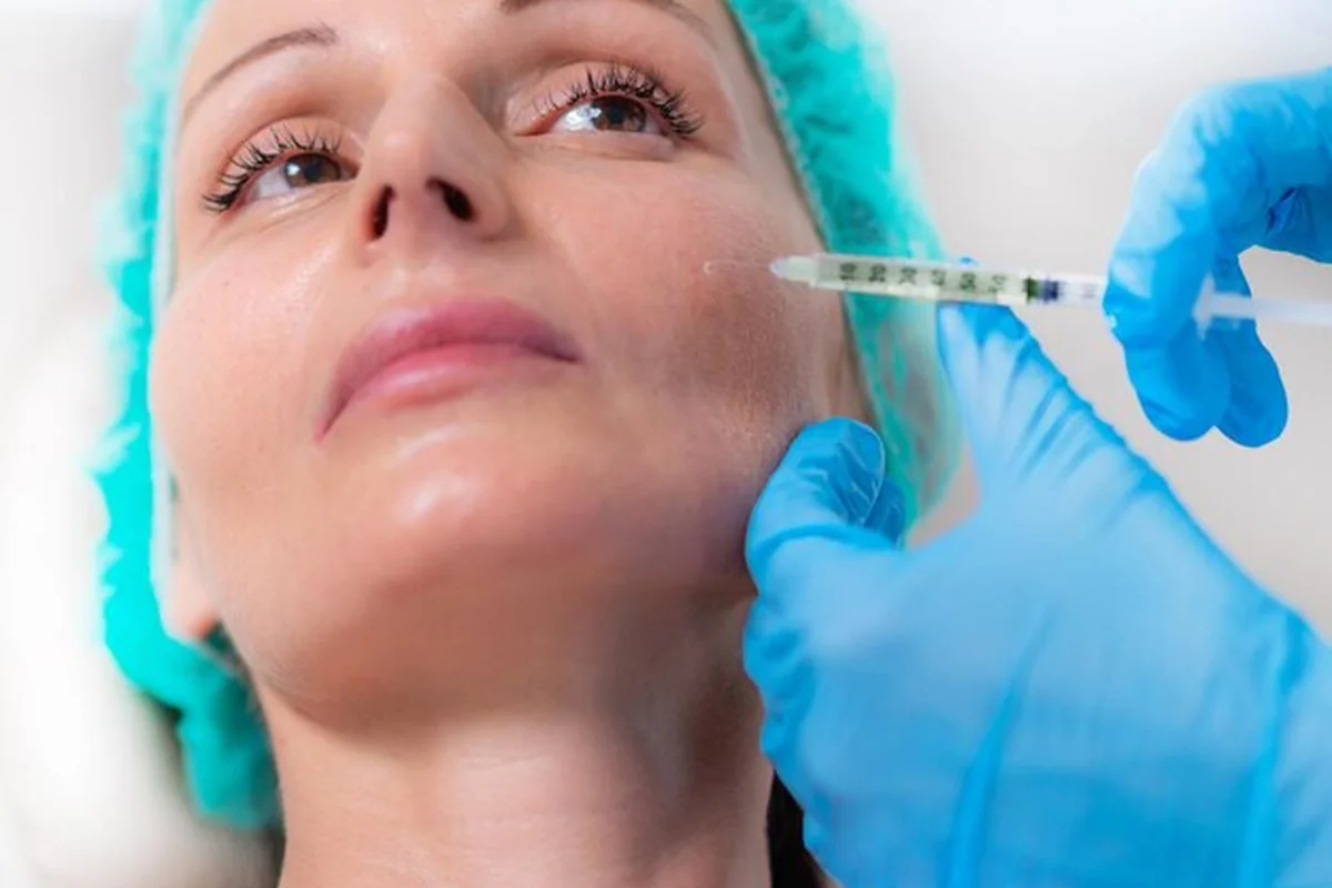 Co to jest stymulator tkankowy? Elastyczny wypełniacz wyjaśniony